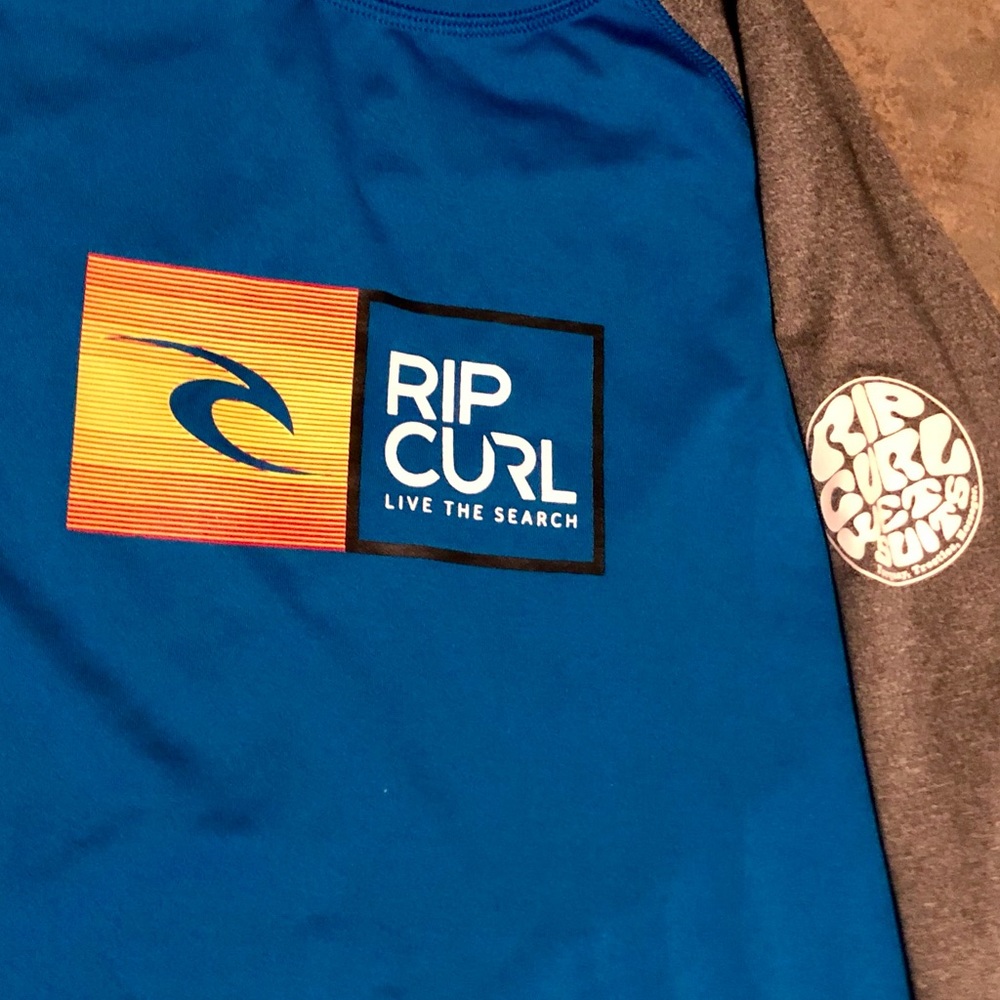 Rip Curl Rash Guard youth size 14